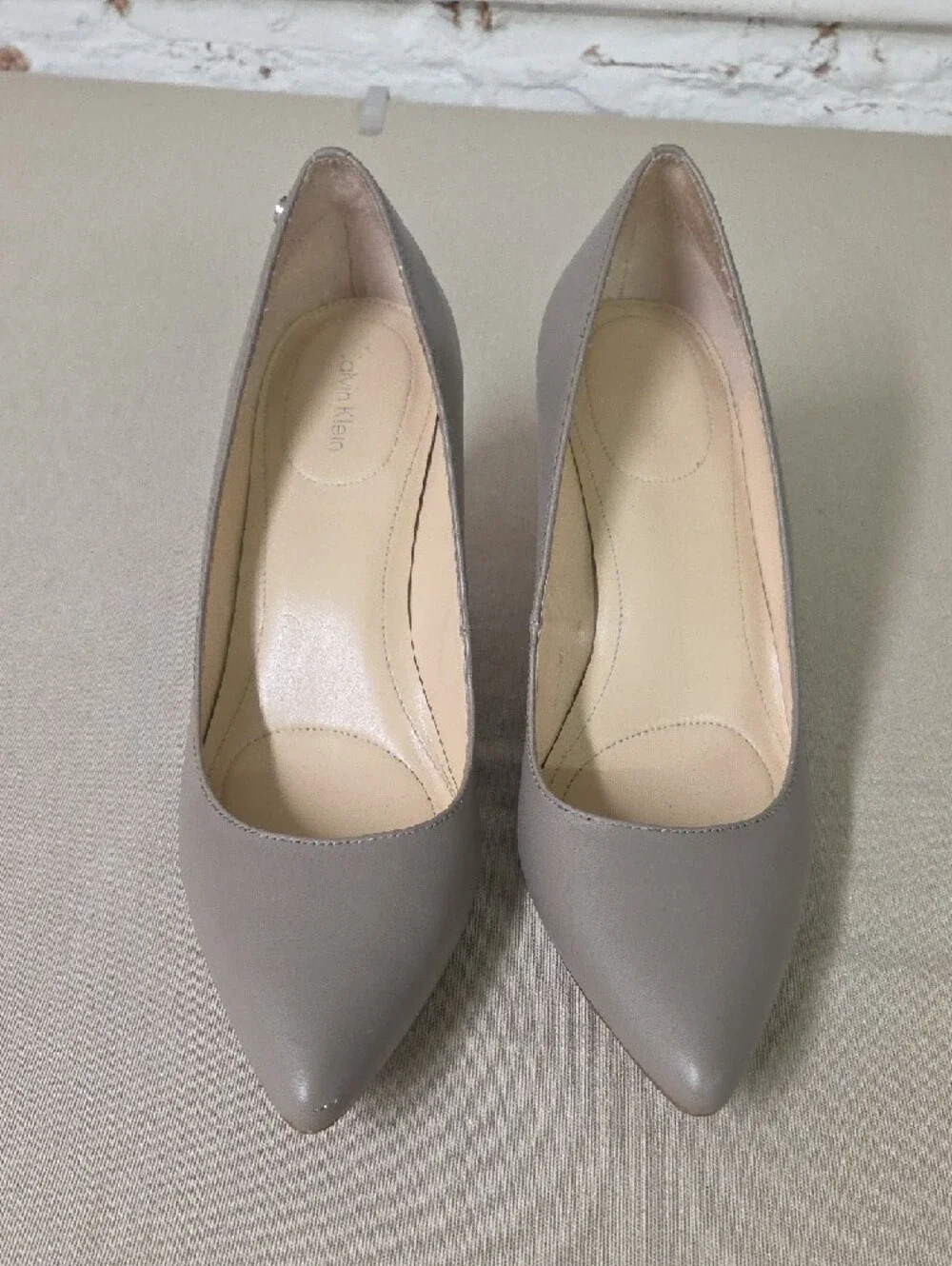 Calvin Klein Leather Taupe Pointed-Toe Pumps with Orange Heel Size 9.5